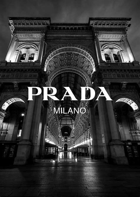 Recensioni Prada, Milano 